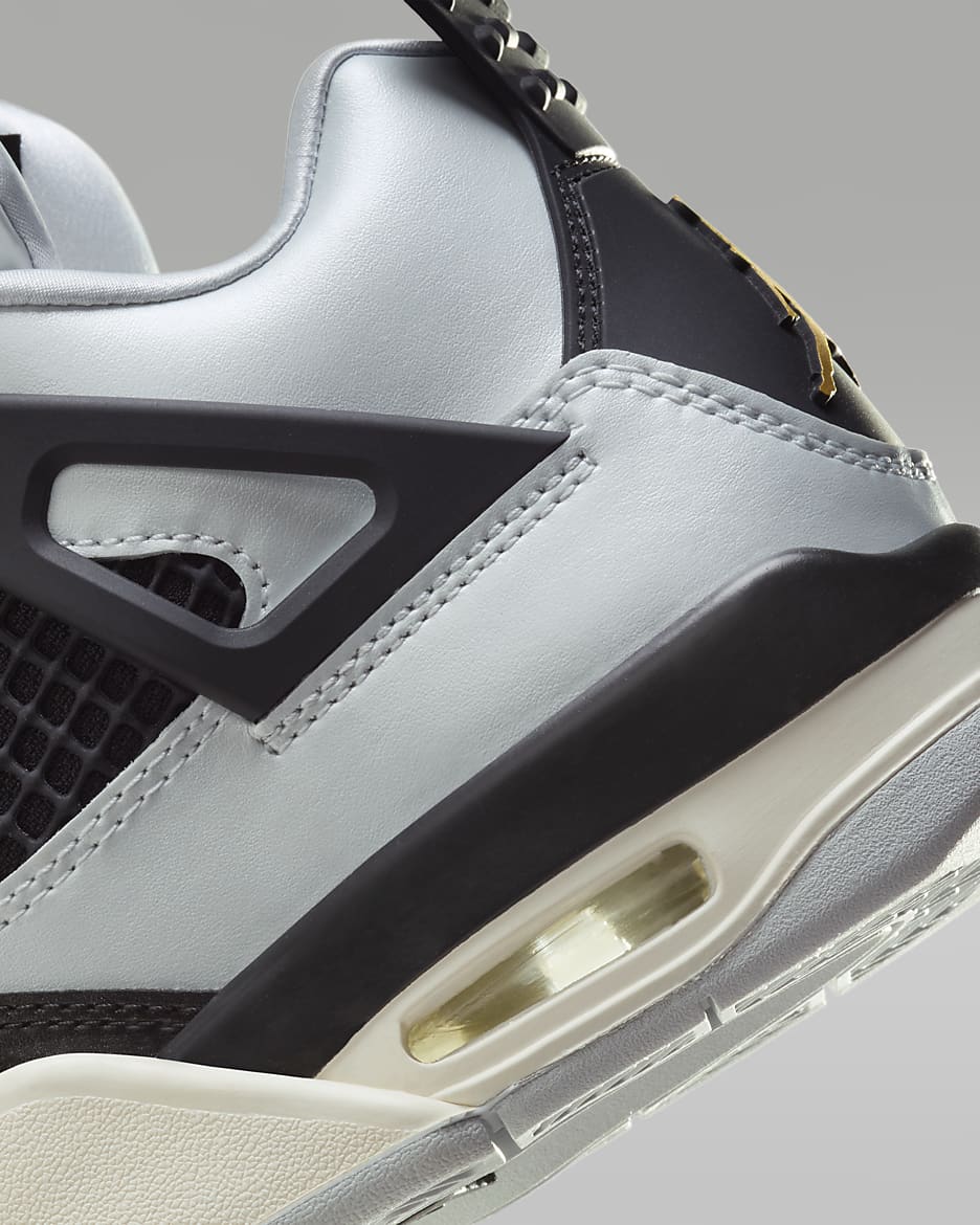 Retro iv online